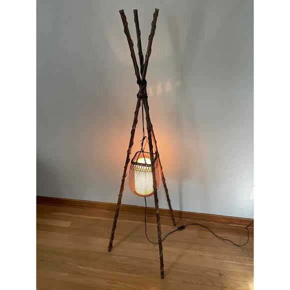 Vintage Bamboo Tripod Floor Lamp with Rattan Shade - Picture 4 of 8